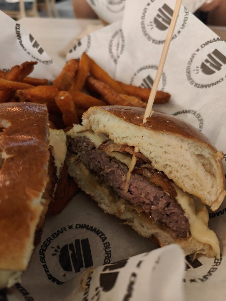 Dinamita-Burger Big Kahuna